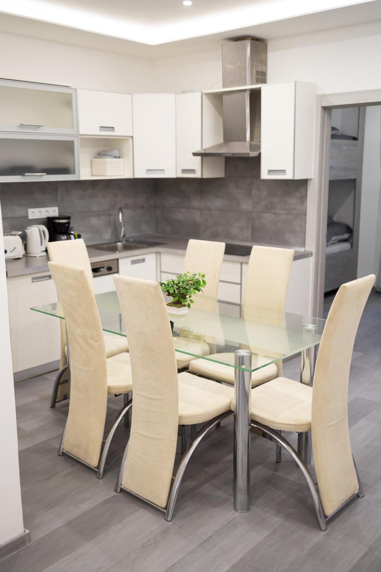Fonix Apartman Ντέμπρετσεν Εξωτερικό φωτογραφία