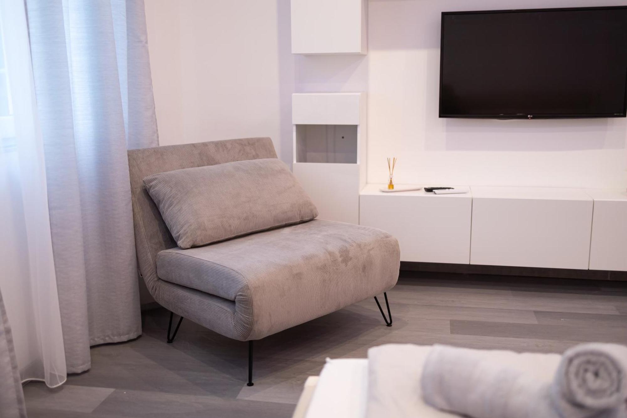 Fonix Apartman Ντέμπρετσεν Εξωτερικό φωτογραφία